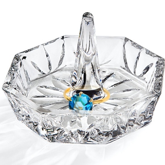 Studio Crystal Godinger Other - Crystal Ring Holder Brilliant Hand-Cut Pattern Octagon Studio Crystal Faceted